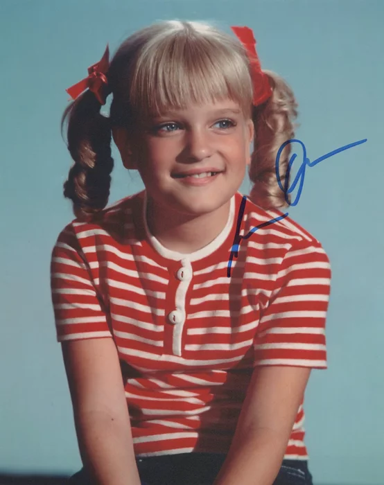 Susan Olsen autograph