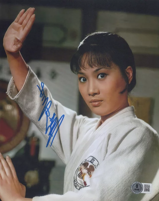 Angela Mao Ying autograph