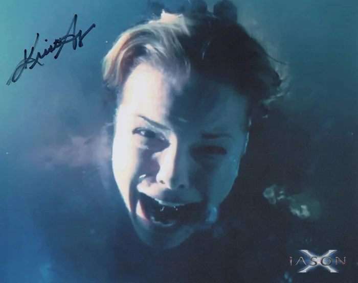 Kristi Angus autograph