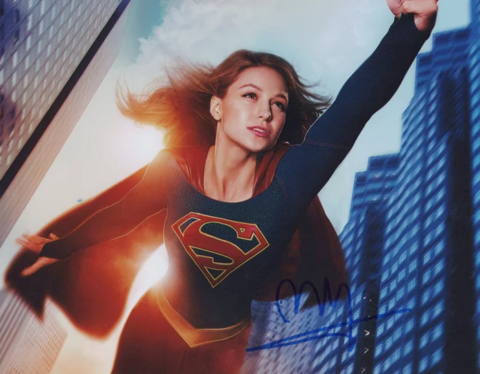 Melissa Benoist autograph