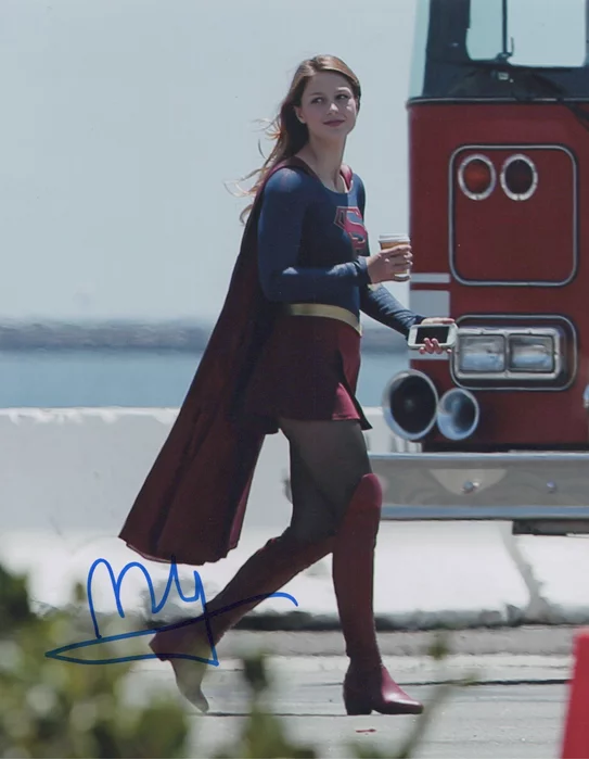 Melissa Benoist autograph