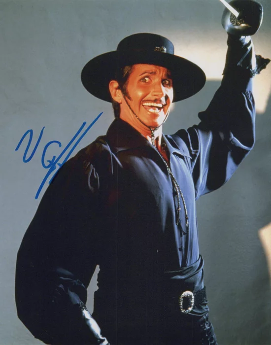 George Hamilton autograph
