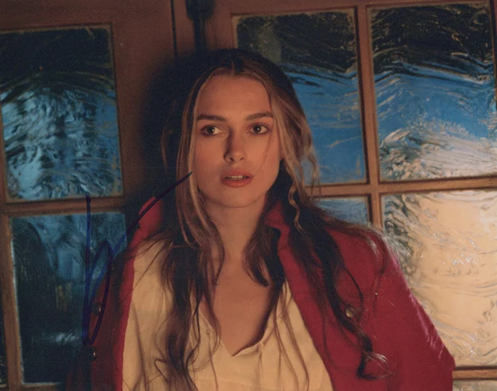 Keira Knightley autograph