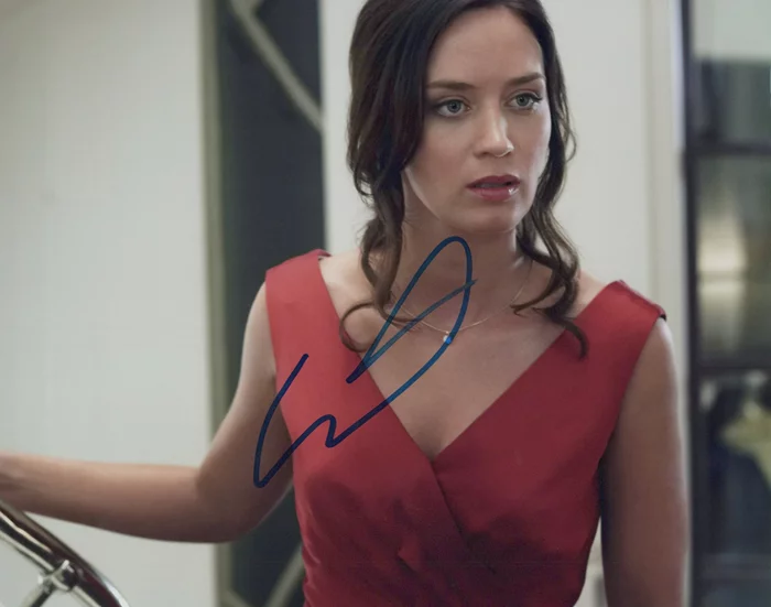 Emily Blunt autograph