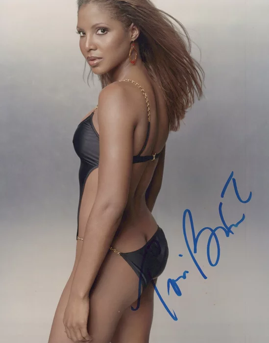 Toni Braxton autograph