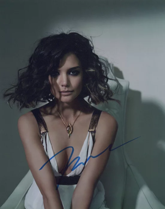 Katie Holmes autograph