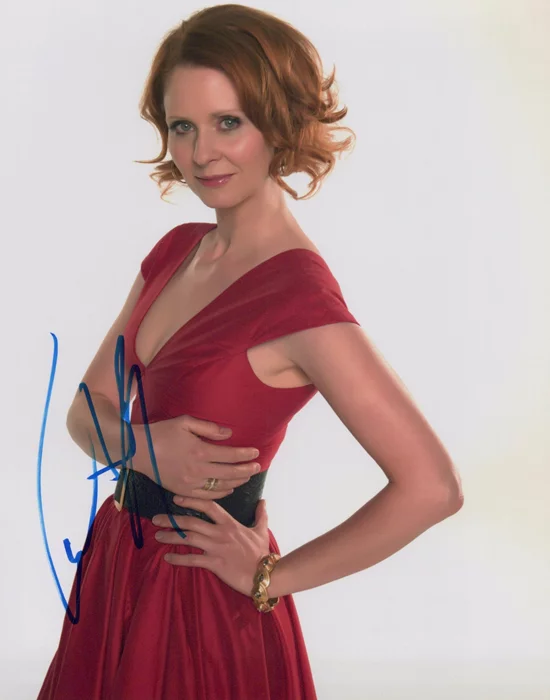 Cynthia Nixon autograph