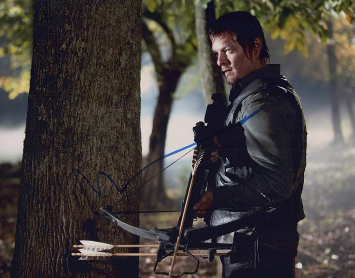 Norman Reedus autograph