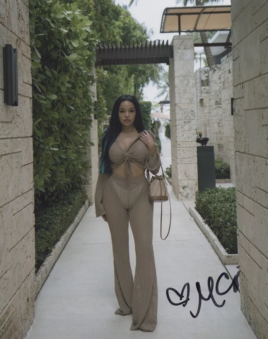 Melissa Ceja autograph