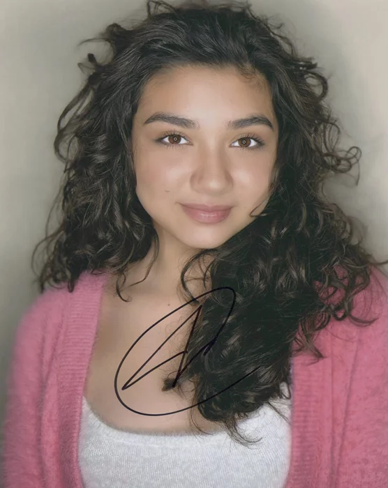 Julia Garcia autograph