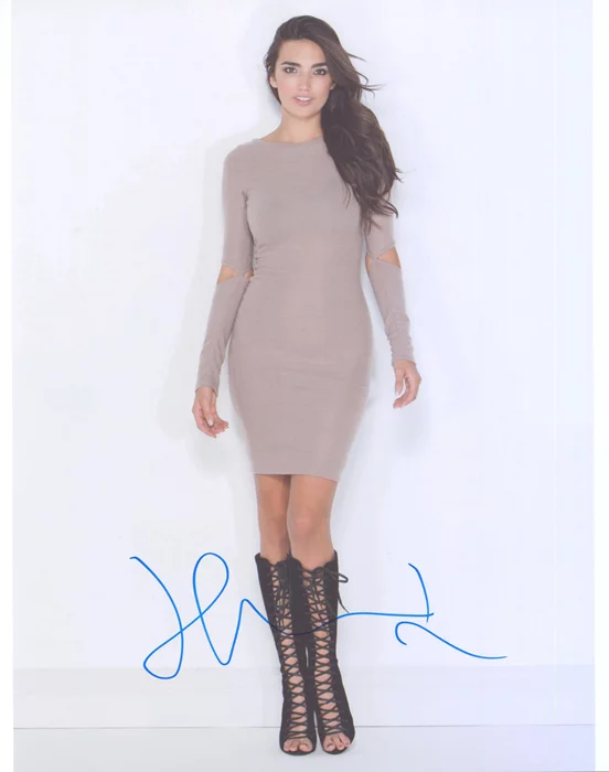 Hailee Keanna Lautenbach autograph