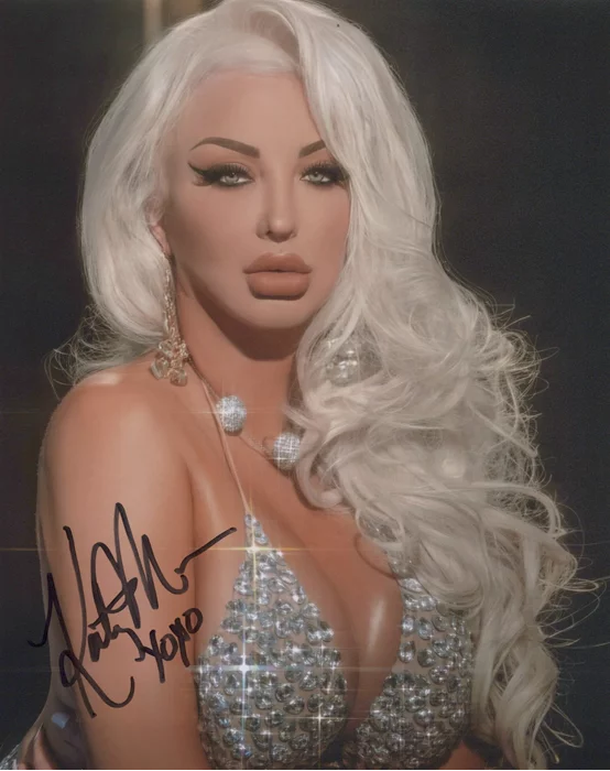 Katy Monroe autograph