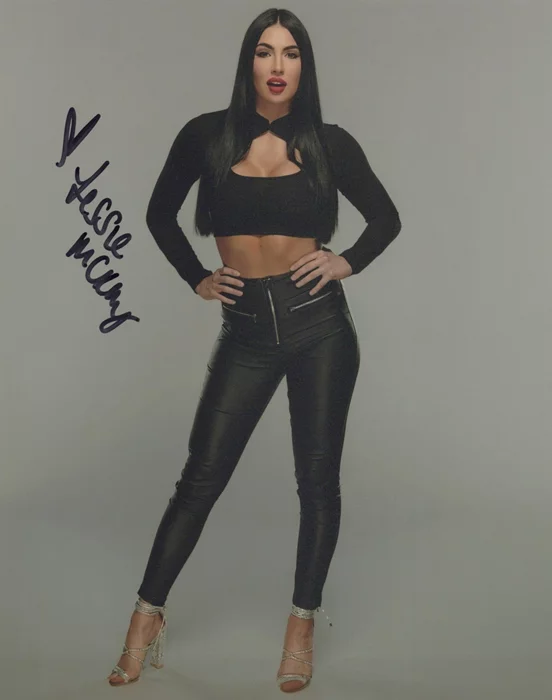 Jessie McKay autograph