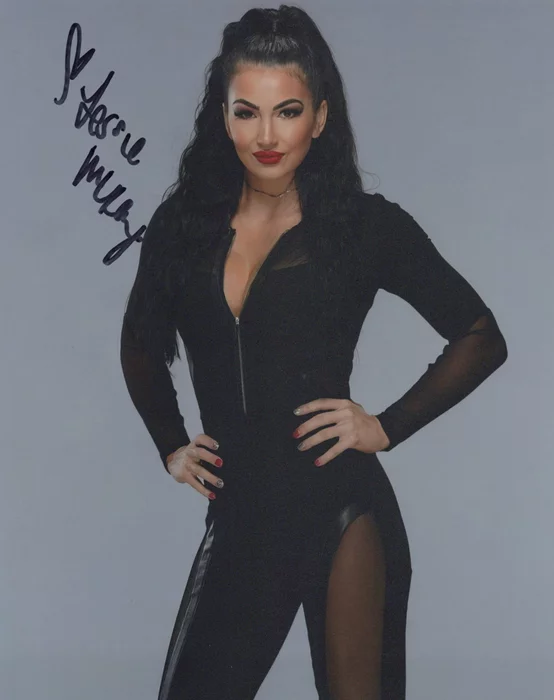 Jessie McKay autograph
