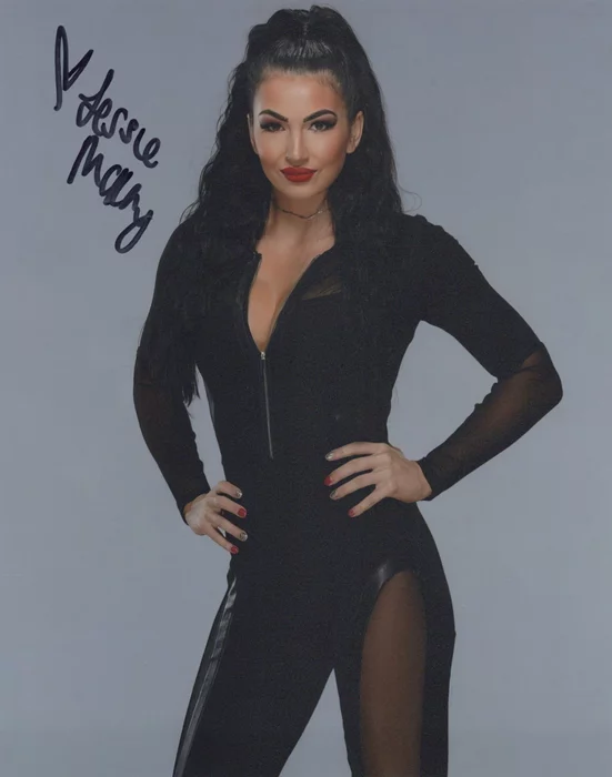 Jessie McKay autograph