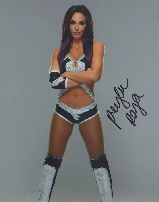 Peyton Royce autograph