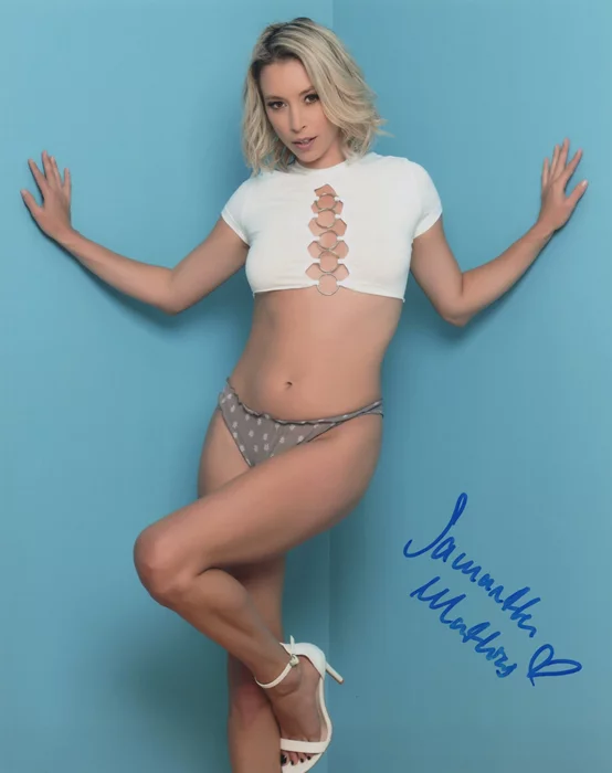 Samantha Mathias autograph