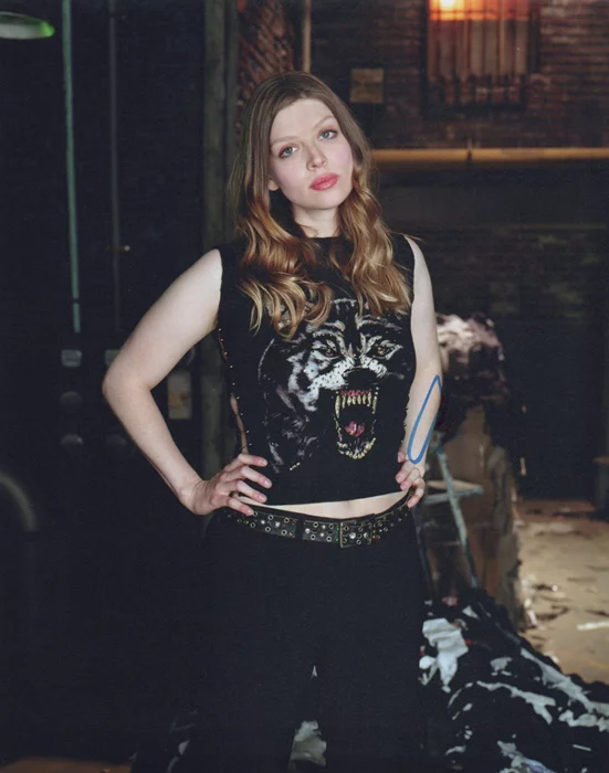 Amber Benson autograph