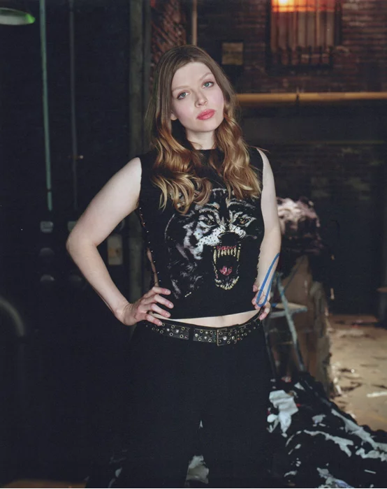 Amber Benson autograph