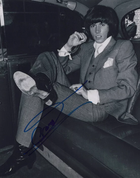 Barry Gibb autograph