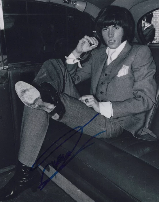 Barry Gibb autograph