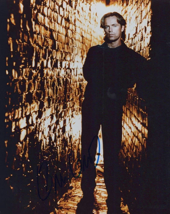 Bruce Greenwood autograph