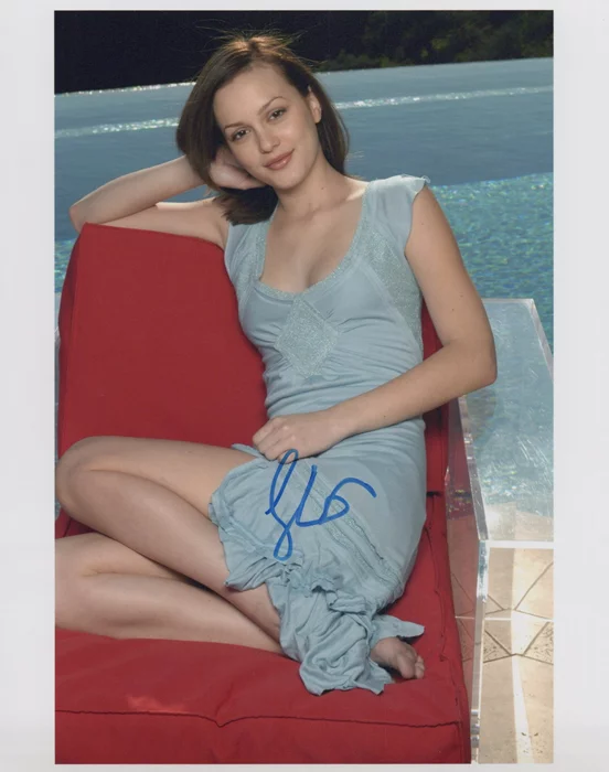 Leighton Meester autograph