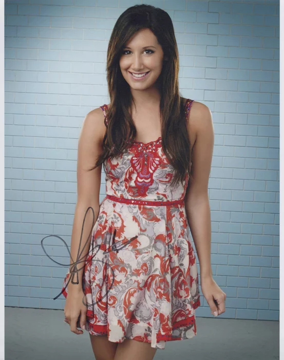Ashley Tisdale autograph