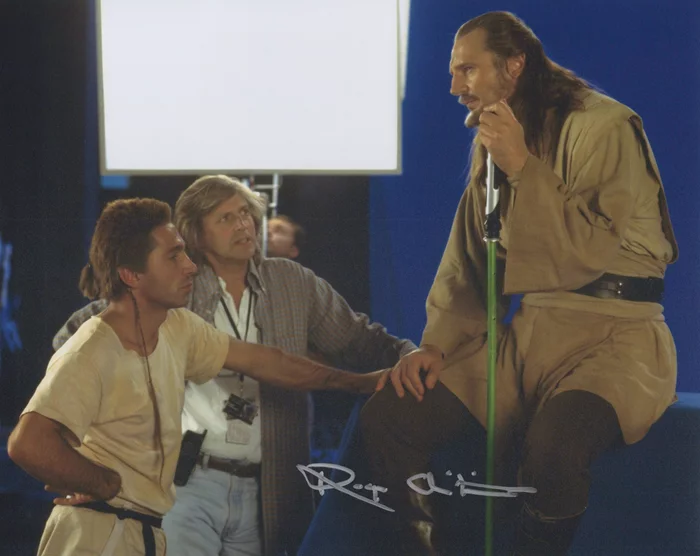 Roger Christian autograph