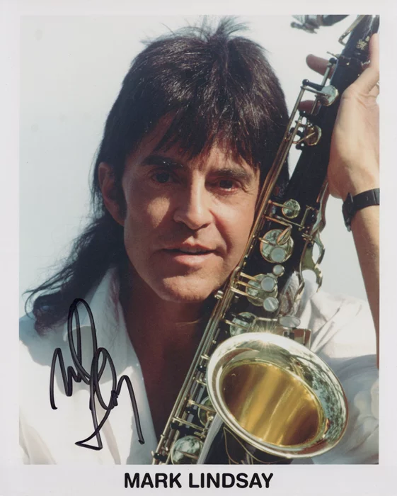 Mark Lindsay autograph