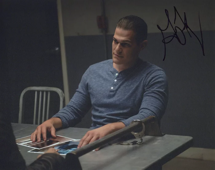 Greg Finley autograph