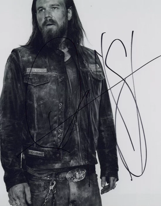 Ryan Hurst autograph