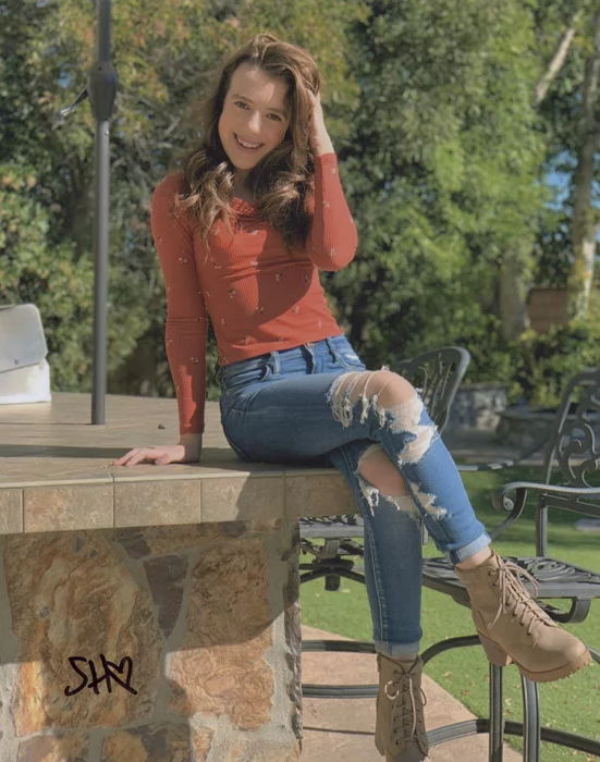 Symonne Harrison autograph