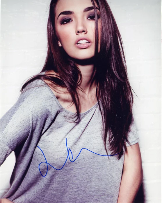 Hailee Keanna Lautenbach autograph