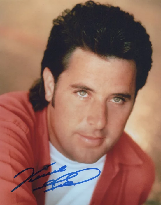 Vince Gill autograph