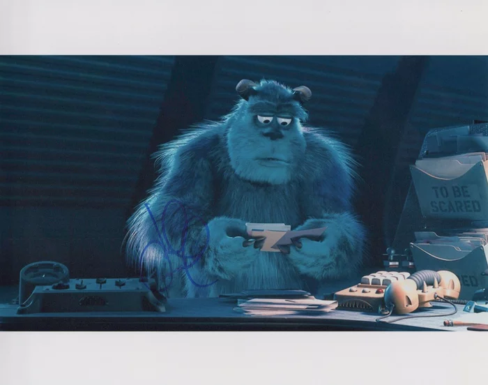 John Goodman autograph