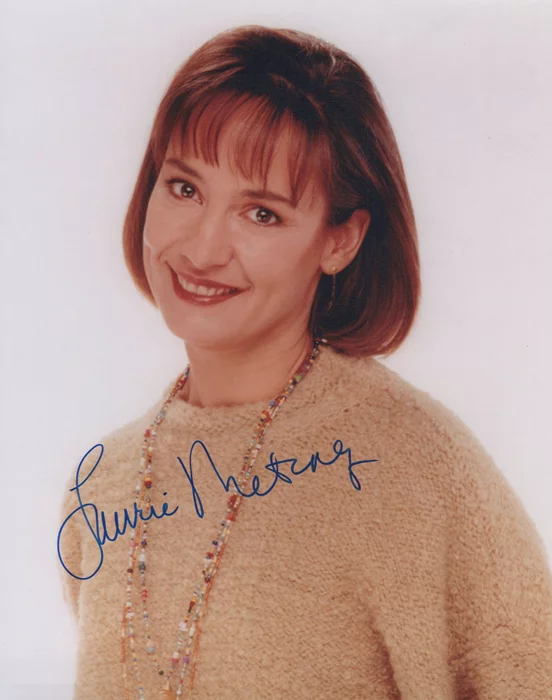 Laurie Metcalf autograph