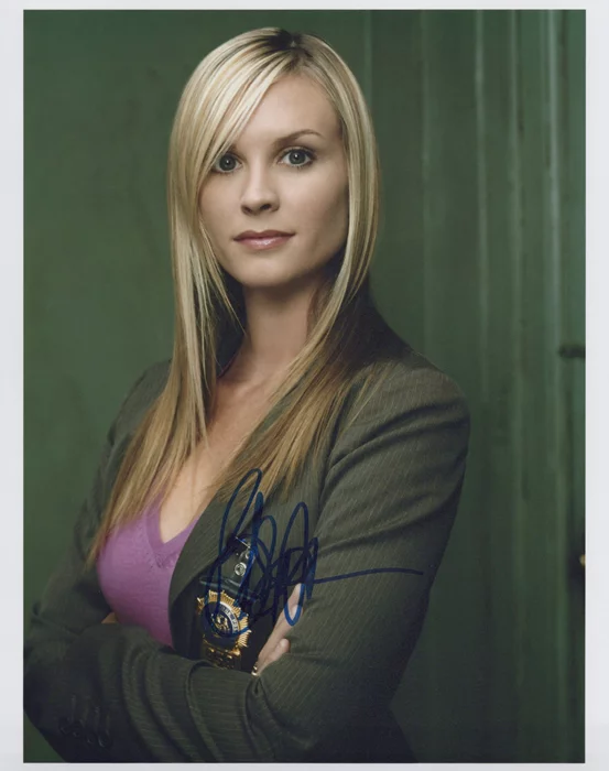 Bonnie Somerville autograph