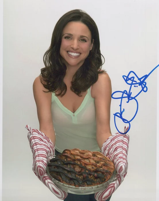 Julia Louis Dreyfus autograph
