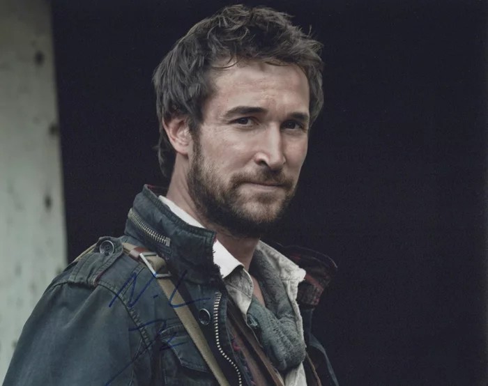 Noah Wyle autograph