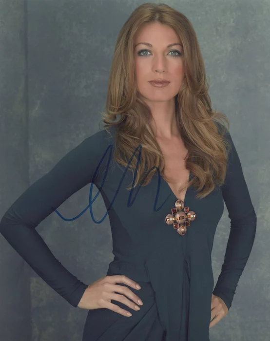 Natalie Zea autograph