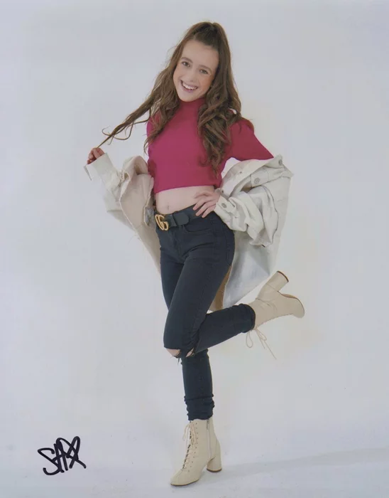 Symonne Harrison autograph