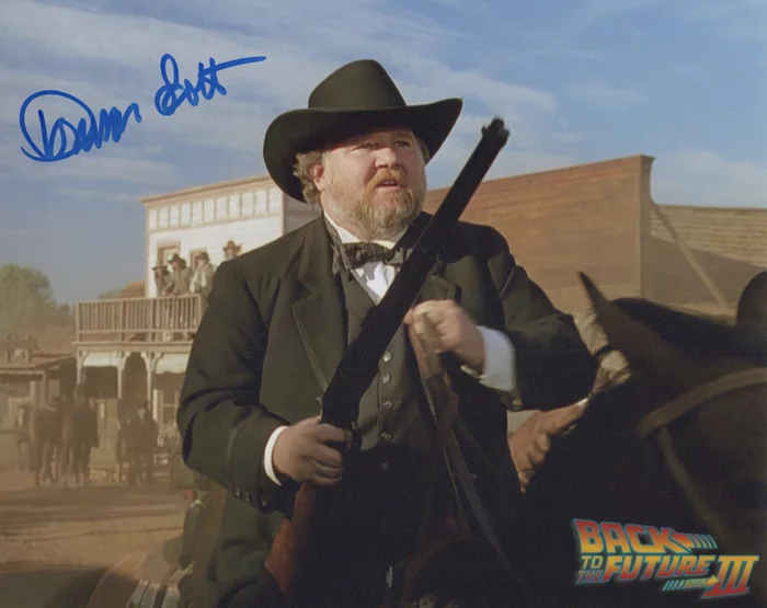 Donovan Scott autograph