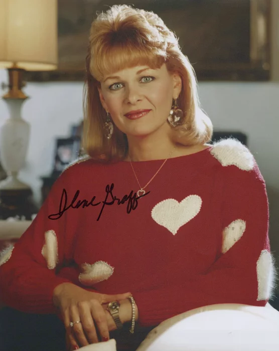 Ilene Graff autograph