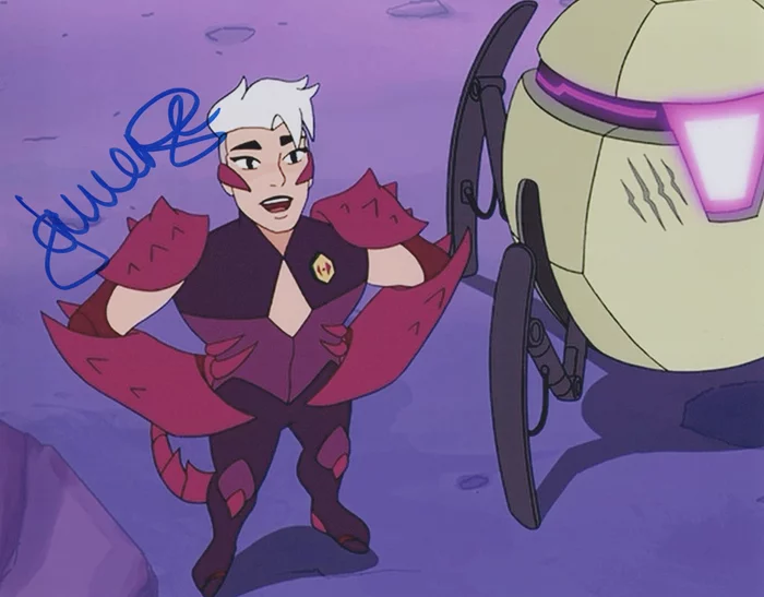 Lauren Ash autograph