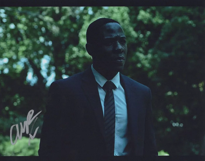 McKinley Belcher autograph