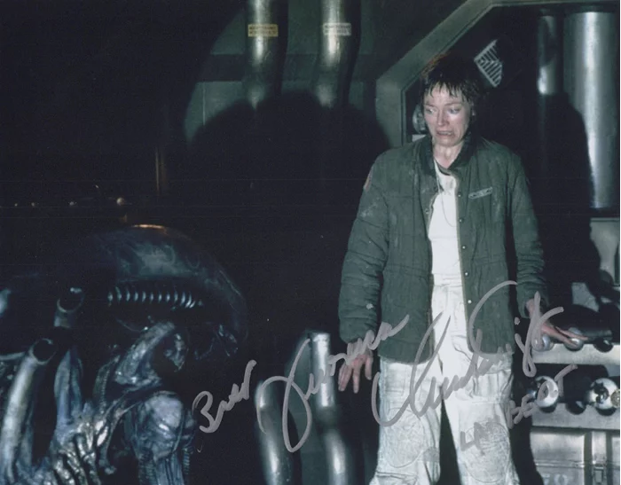 Veronica Cartwright autograph