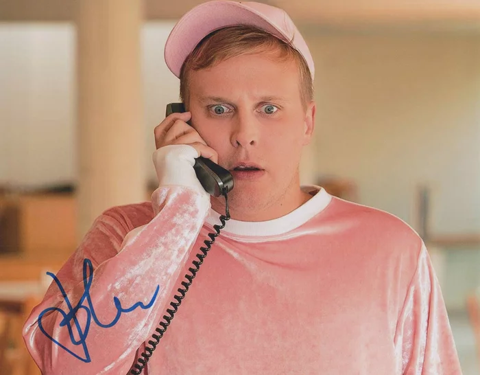 John Early autograph