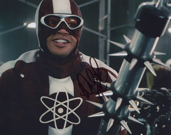Donald Faison autograph