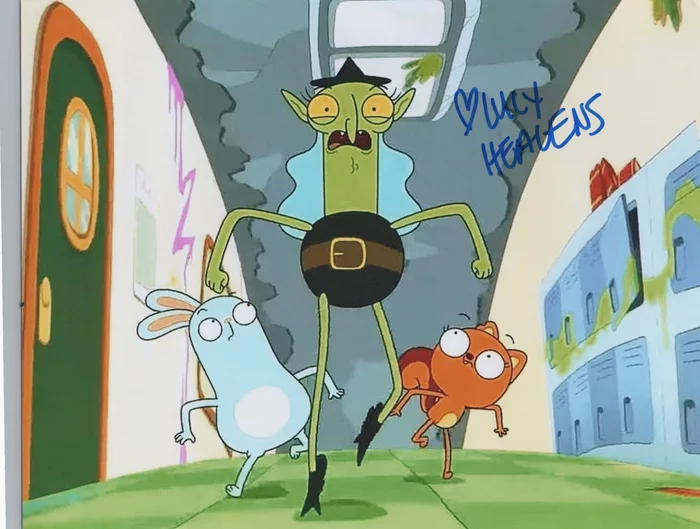 Lucy Heavens autograph